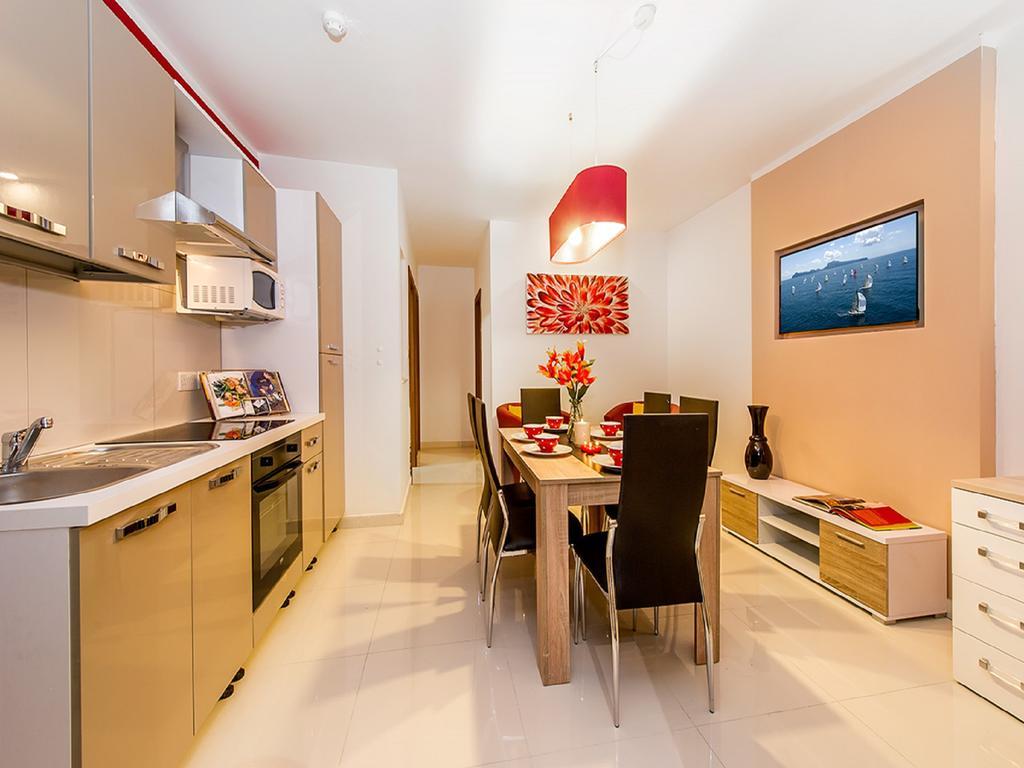 Bayside Apartments Saint Julian's Εξωτερικό φωτογραφία